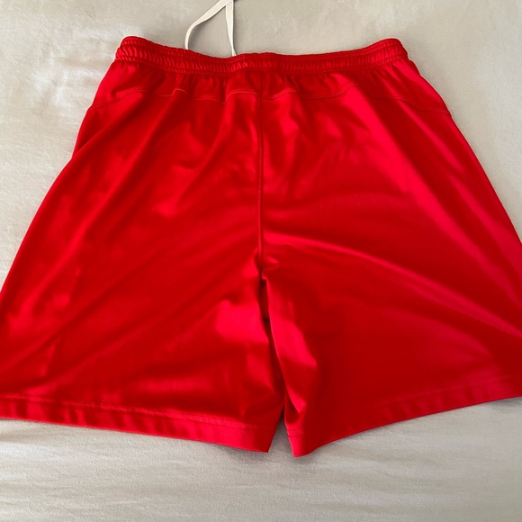 Under Armour bright red workout short, size L. - Picture 2 of 3